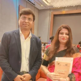 93e764_5a77953d7c8f44a694b47b9528606bf8mv2-2